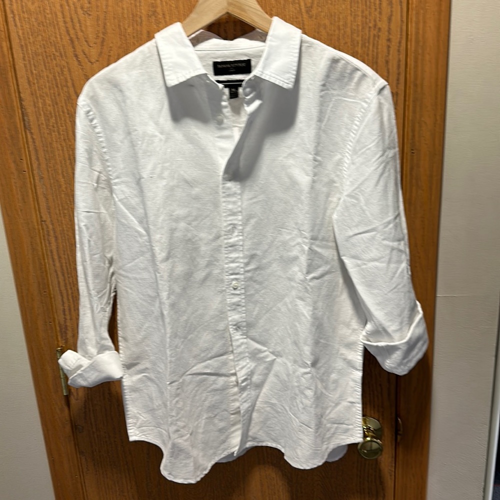 Banana Republic linen button up shirt NWT